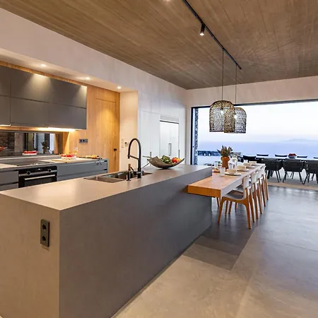Villa Andros Thea Luxury
